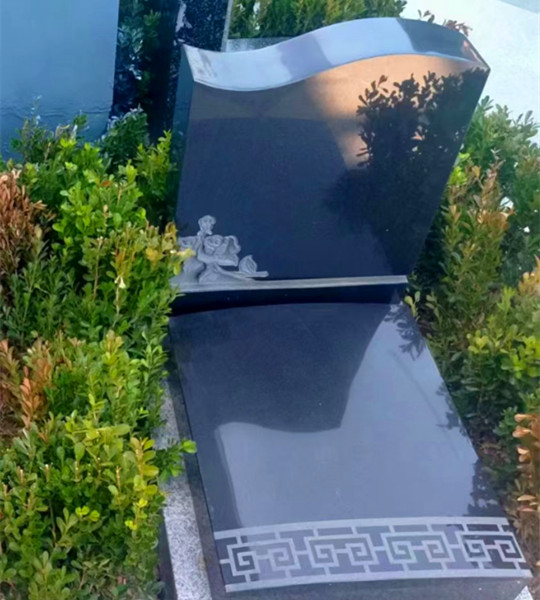 温馨园艺术墓碑