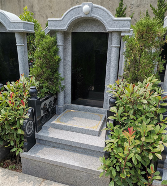 蟠龙苑佛缘净地