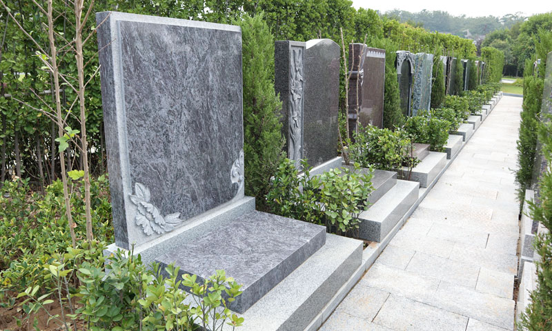 御泉森林陵园墓区墓碑实拍