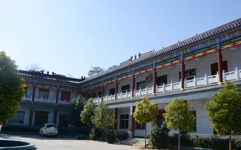 新密市皇帝岭陵园客服中心 新密市皇帝岭陵园客服中心