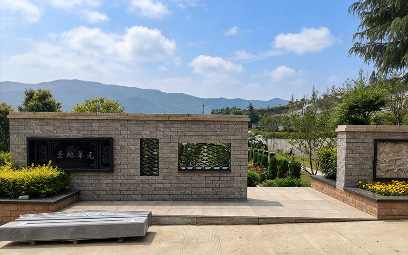 始祖山塔陵园圣地单元